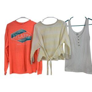 Lot Of Three Womens Tops Size M Current Air Old Navy & Atlanta RY10379 GUC